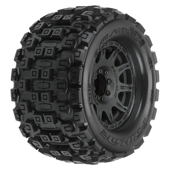 1/8 Badlands MX38 F/R 3.8" MT Tires Mounted 17mm Black Raid (2) Artikelnummer PRO1012710